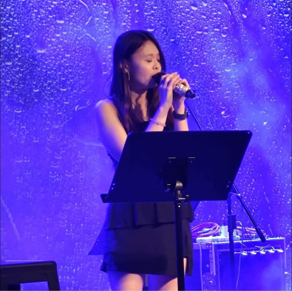 JANZ Performing Live